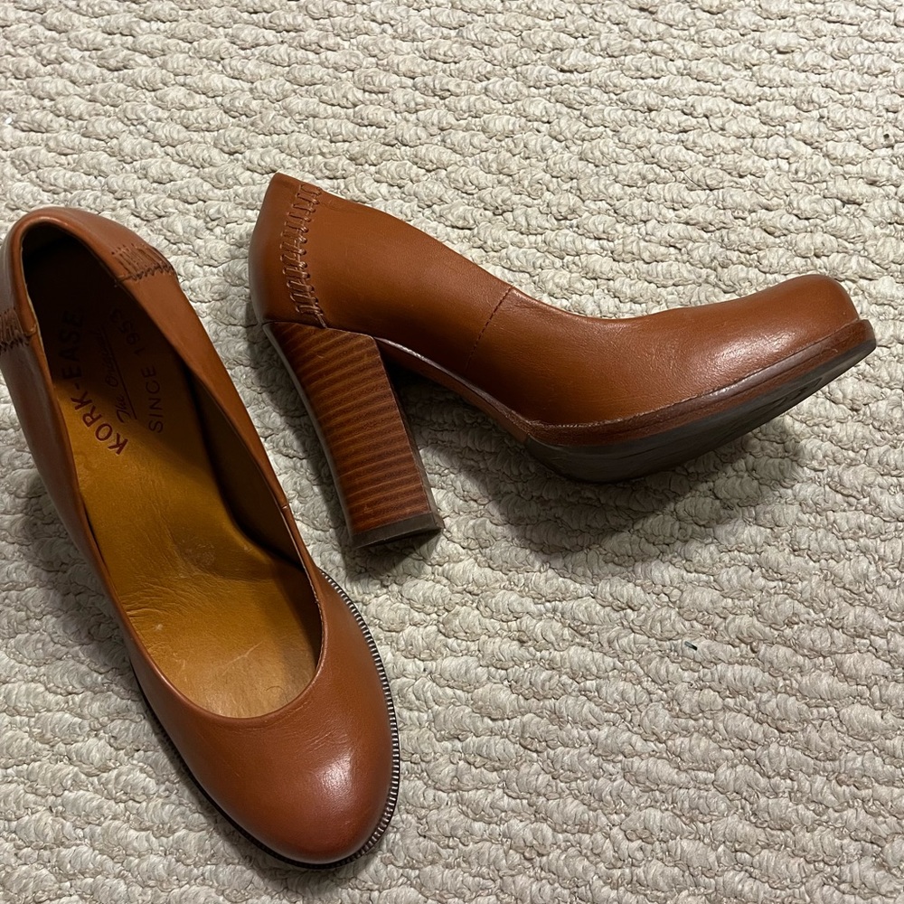 Kork-Ease Heel, Tan with stacked heel. Size 7.5